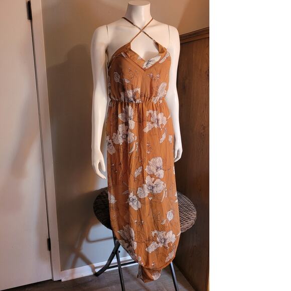 SIENNA SKY Floral Maxi Dress Sz Small Open Back Beachy Festival Flowy Trendy - Picture 1 of 11